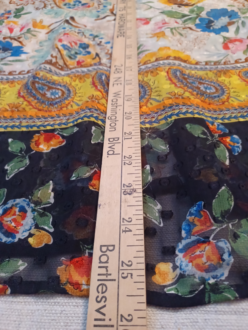 Figueroa & Flower Sheer Floral Button-Front Blouse Women's Size Medium - Picture 9 of 9
